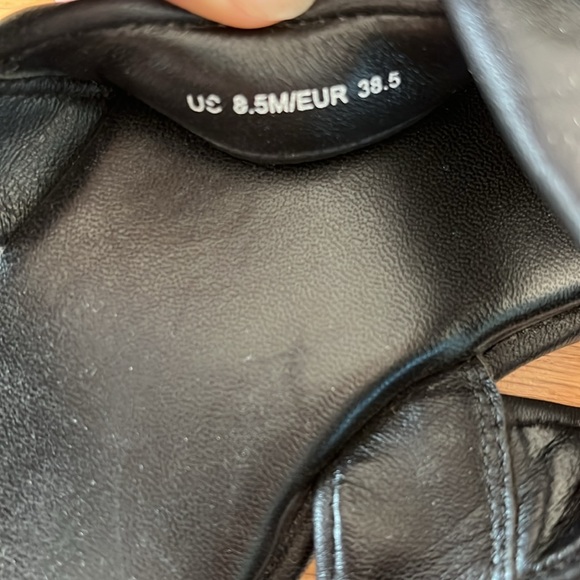 Vince Women’s Rexx Black Leather Sandals Size 8.5 Fisherman - Picture 8 of 8